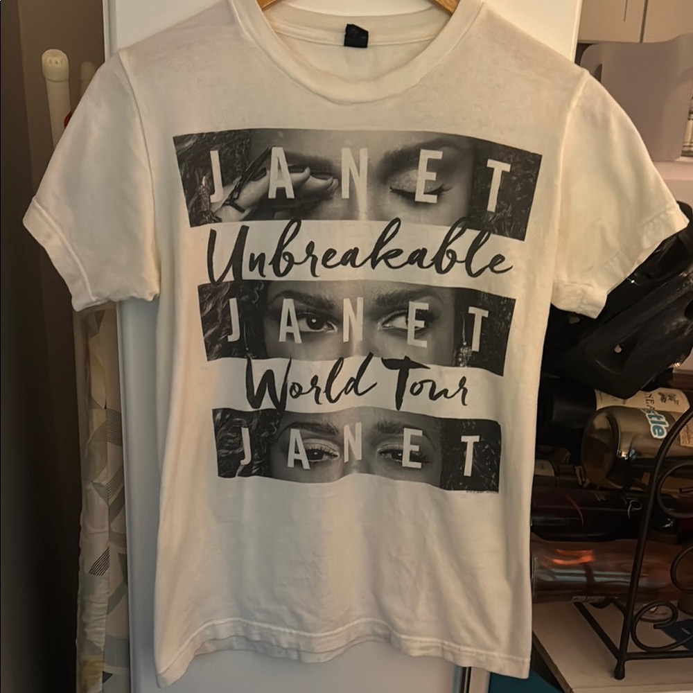 Used White Graphic T-Shirt from Janet Jackson unbreakable world tour